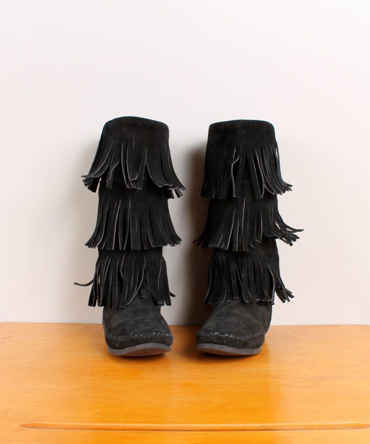 Minnetonka Fringed Moccasin Boots - Womens 6 - Mid Calf Black Suede Flat Moccasins Fringe Tall Flat 1980s 80s