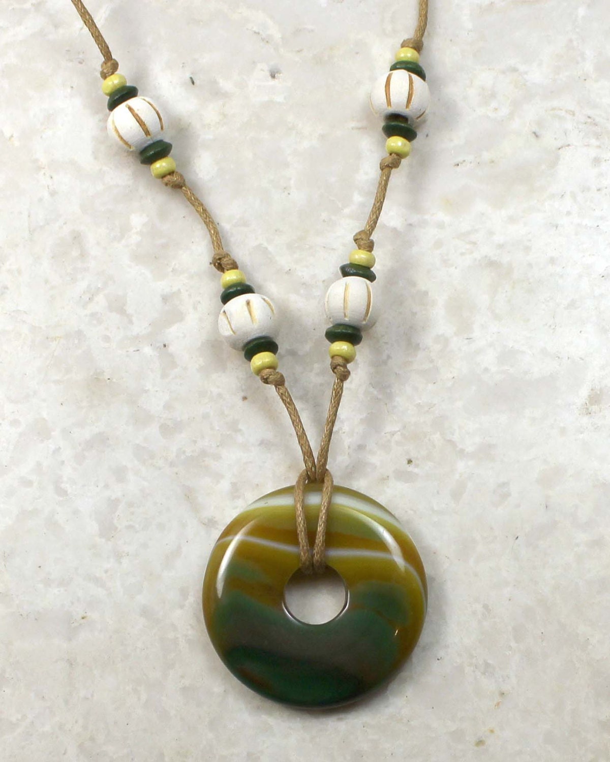 Nursing Necklace with Soothing Agate in Green and Yellow Breastfeeding Baby Wearing Oregon Ducks
