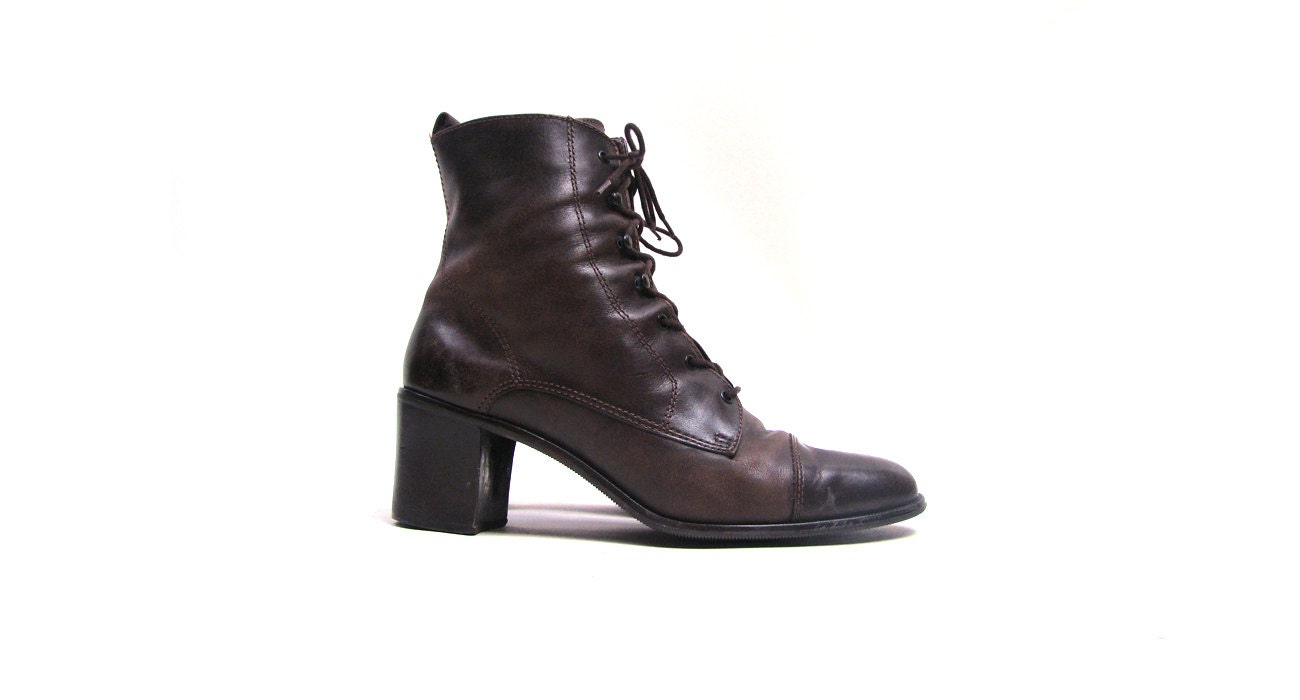 Vintage Brown Leather Lace Up Ankle Boots Size 9.5