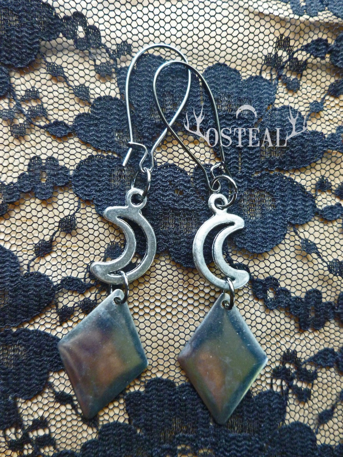 Lucky charms - moon and diamond earrings