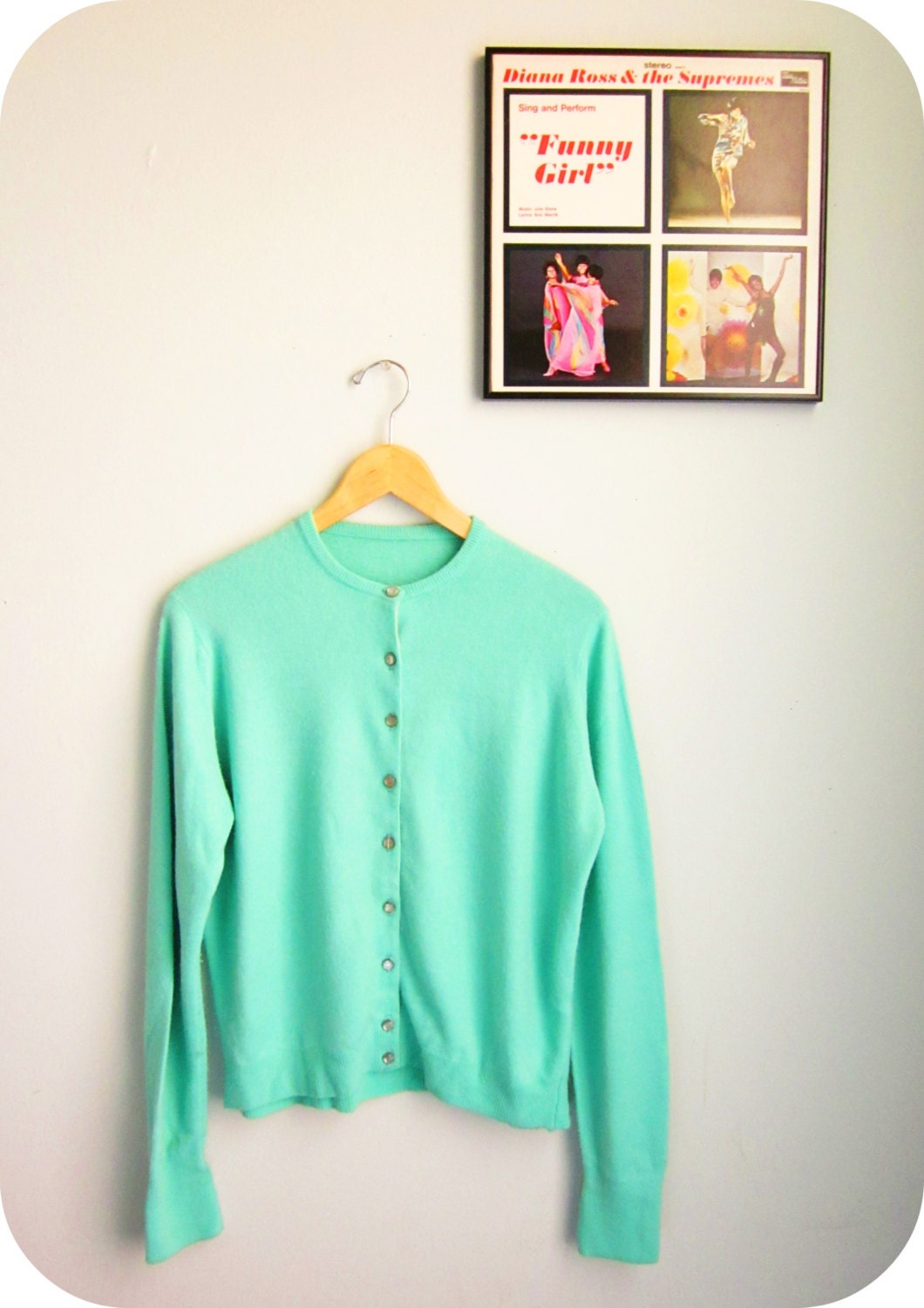 vintage MINT GREEN cardigan 1950s / 1960s cyan cozy button up sweater pearly buttons  - size l