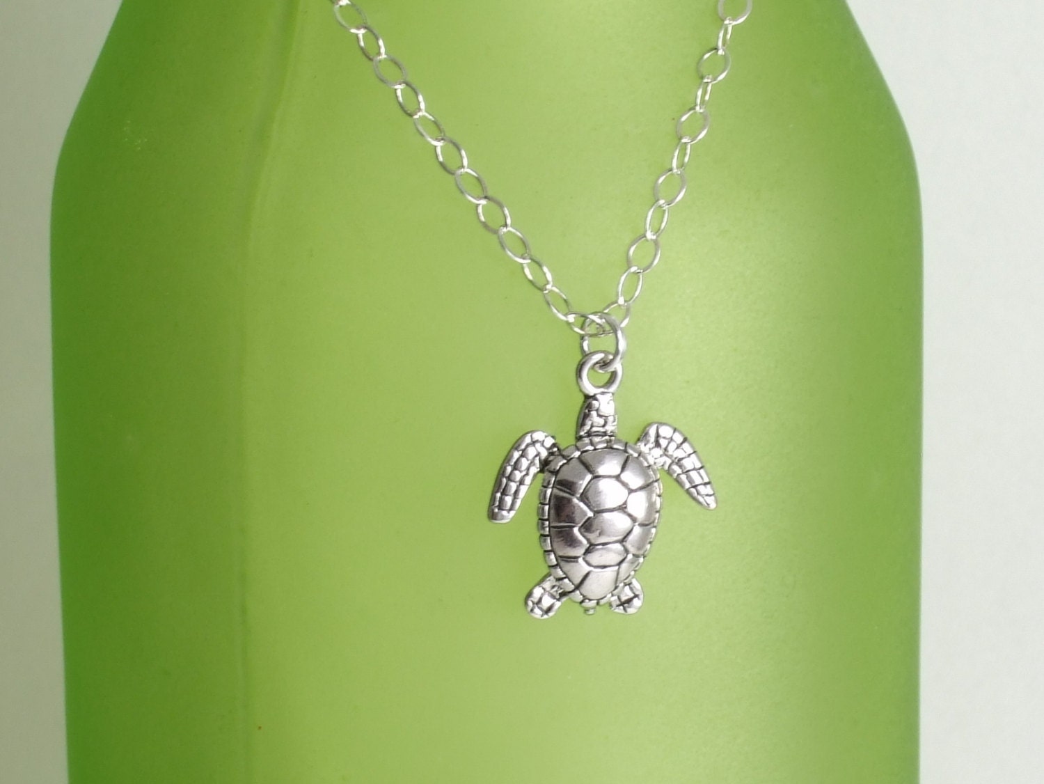 Turtle Necklace, Sterling Silver - Cougar Town, Courtney Cox, Jules, Celebrity Inspired, Sea Turtle