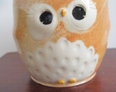 Hooter Owl Mug (Brenda) in Creamy Orange Speckle Handmade Stoneware - ready to ship