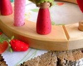Strawberry Princess Birthday Ring Decor, Strawberry Small Wooden Peg Doll, strawberry crown, Girl Birthday, green, red, wood burned