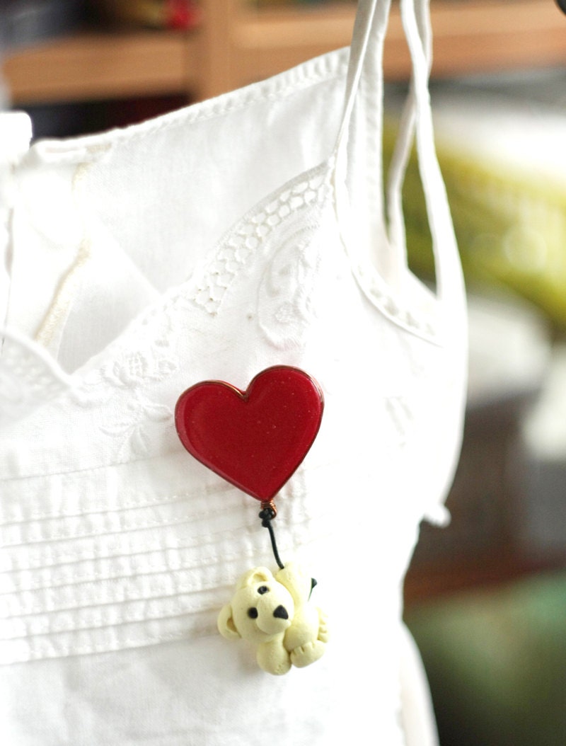 Kids Jewelry - Brooch -Teddy bear with heart balloon