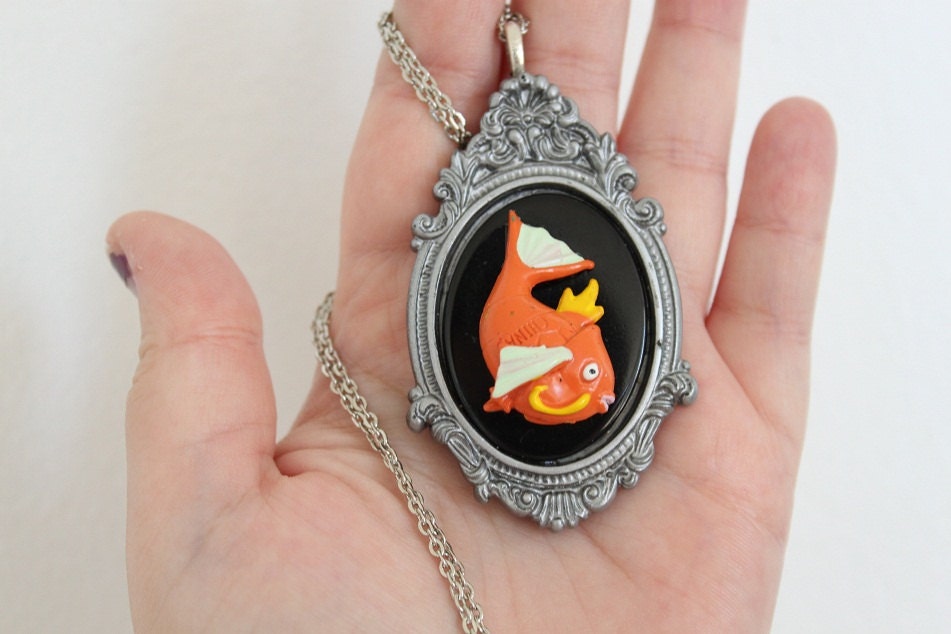 Pokémon Necklace - MAGIKARP - Trophy Fish Necklace - Nintendo Nostalgia