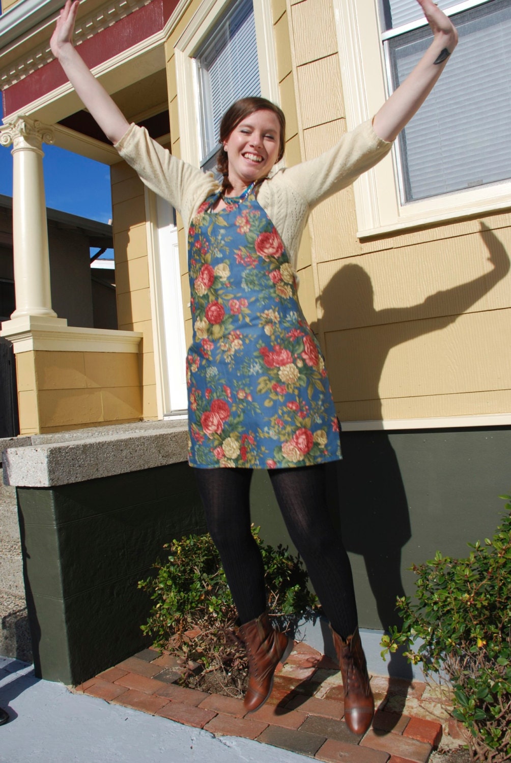 FLORAL & PINK STRIPES Reversible Apron