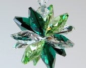 m/w Swarovski Crystal,  2 Tone Green "Splash Of Color" Star Burst Suncatcher