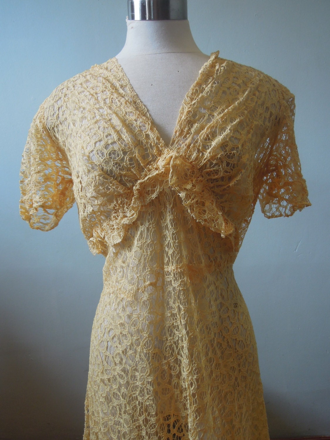 Vintage 1930s sunshine yellow full length lace dress, Old Hollywood, Jazz age,