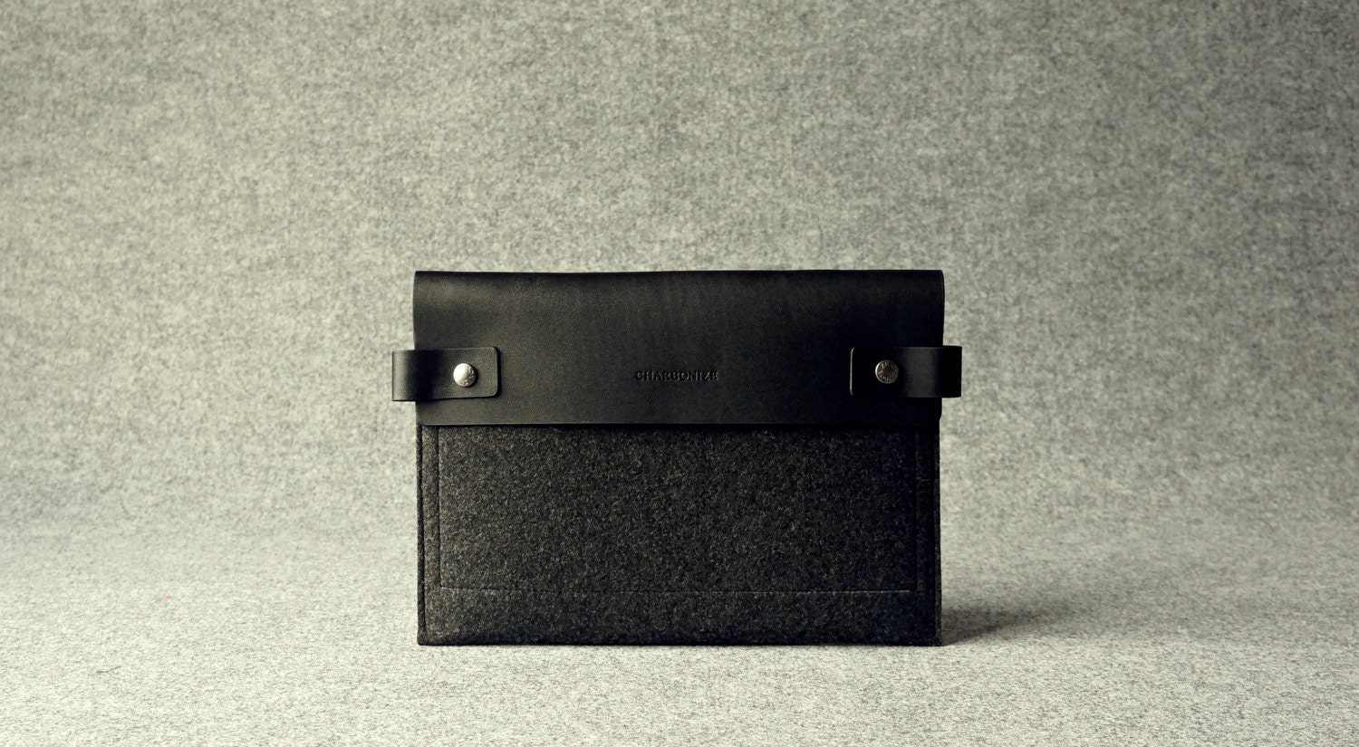 Leather iPad Sleeve (For ipad 1, 2, 3 & 4)
