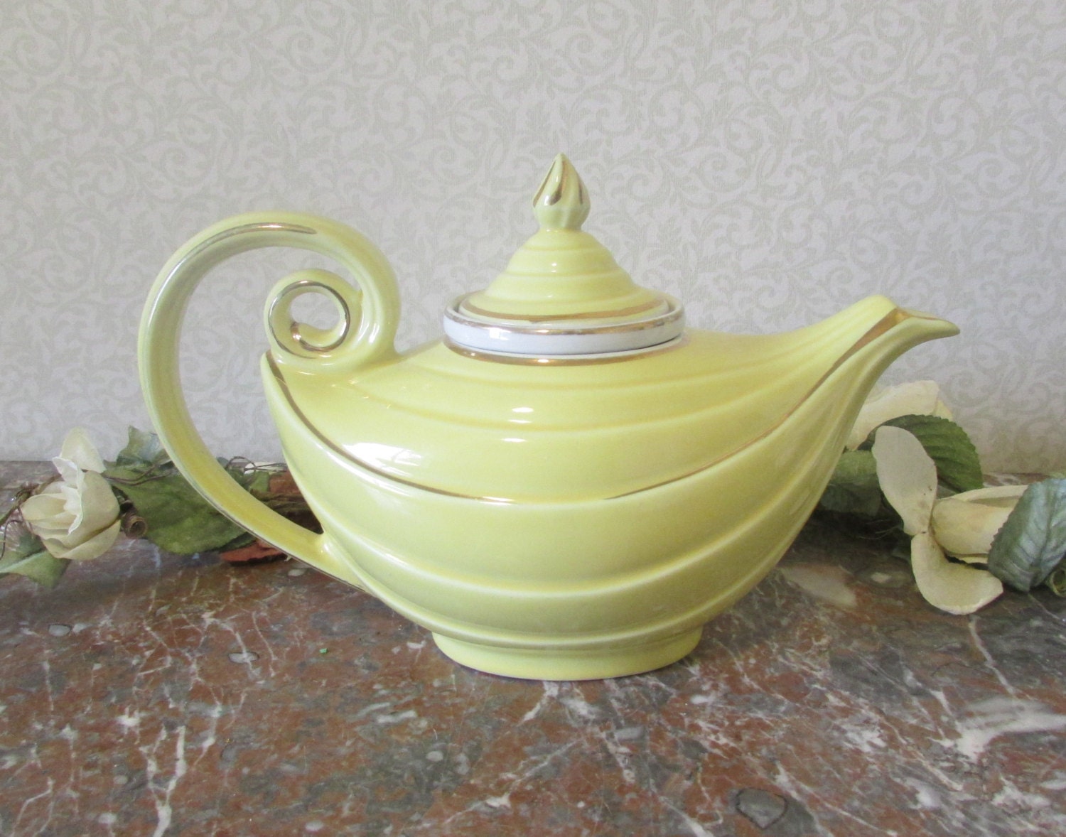 Aladdin Teapot by Hall China