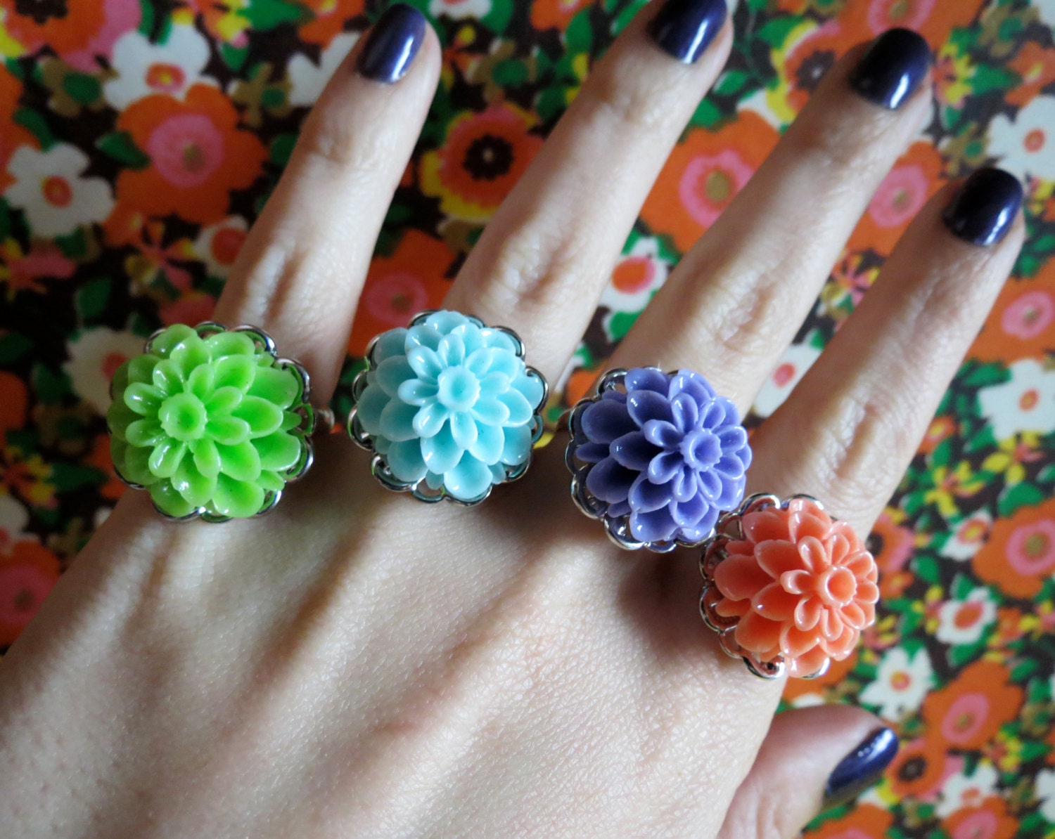 Resin Chrysanthemum Ring