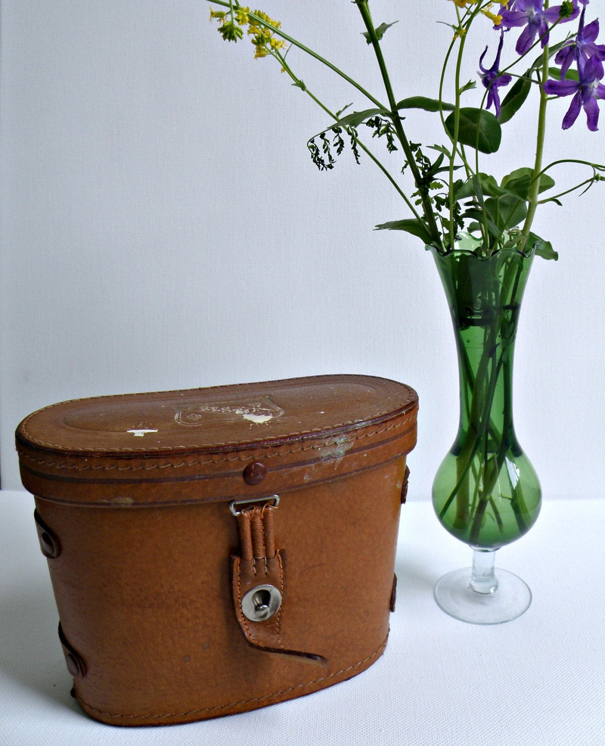 Fantastically Rustic Vintage Leather Prestige Binoculars Case - Ships FREE in the USA