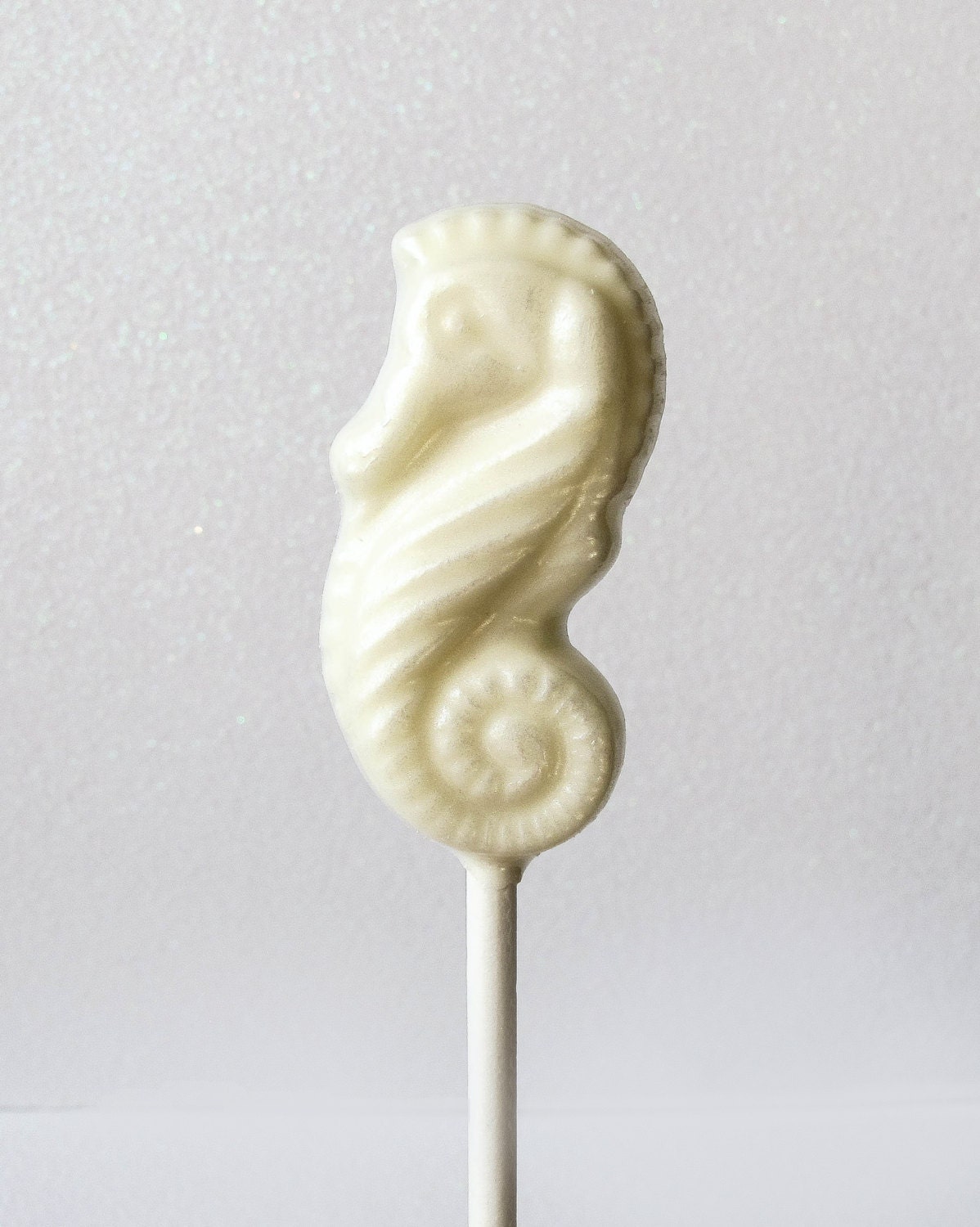 10 Seahorse Lollipops: Starlight White