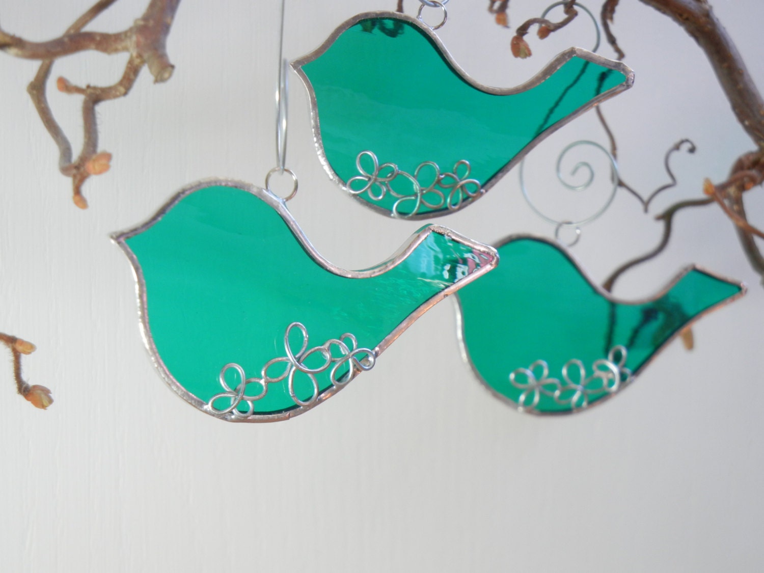 40 Custom BIRDS - Wedding Party Favors in Teal Green Stained Glass or Your Glass Choice