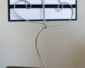 Standing Wire Double Heart Place Card or Table Name Holder for Wedding or Shower, Reception Table Number Card Holders, Photo Holder Favors