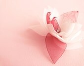 Burgundy ombre lotus organza flower hair clip Swarovski crystal OOAK by Jye, Hand-made in France