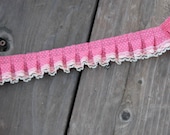 Gathered Rose Dotted Trim with White Lace Edging 5 yards 30 inches