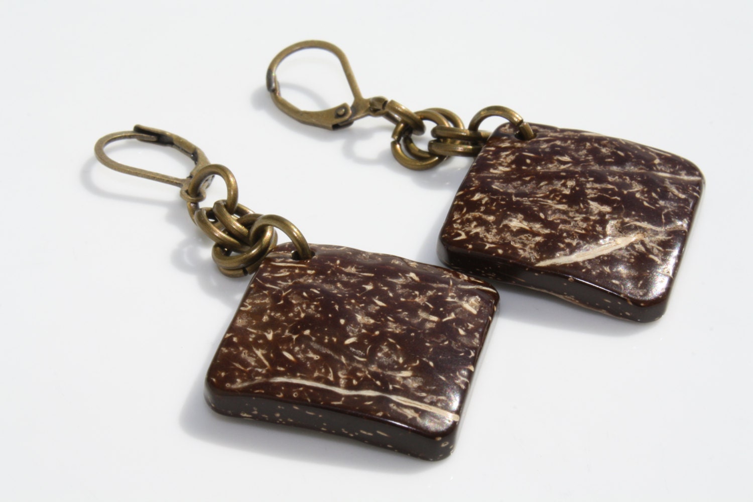 Summer Dark Brown Diamond Shape Natural Coconut Earrings