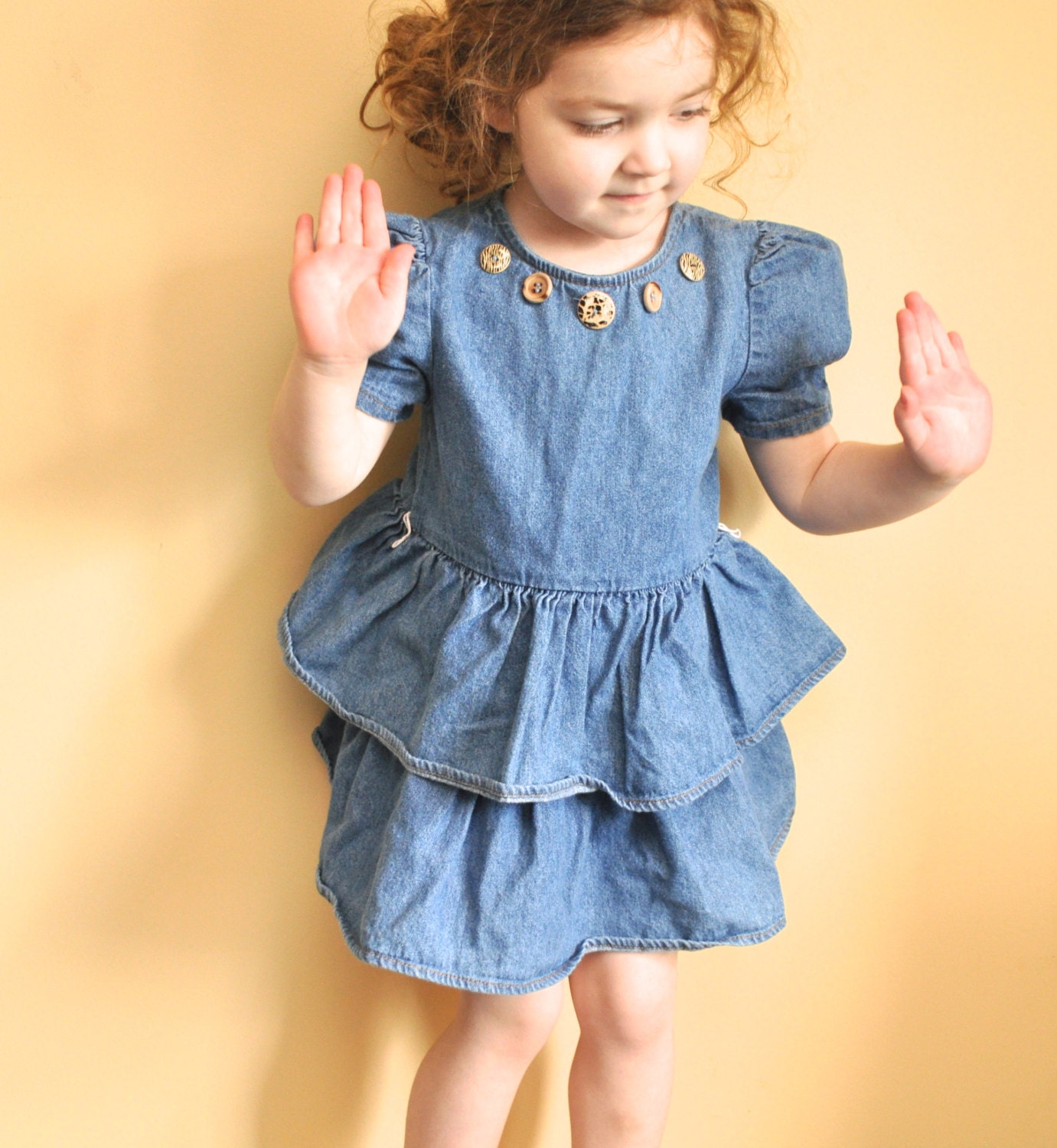 vtg denim ruffle toddler dress, wood and animal print buttons, puffy sleeves, 3-4 t