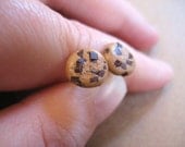 Chocolate chip cookie earrings made from polymer clay