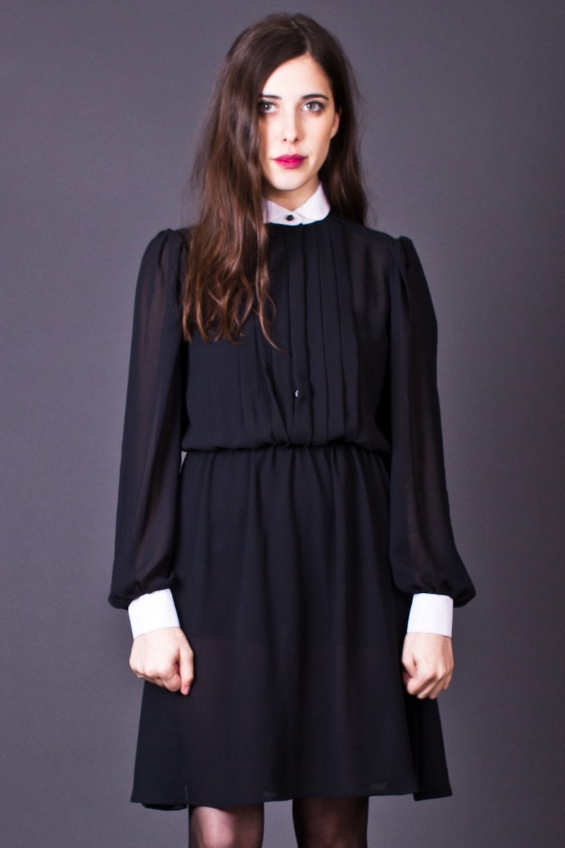 80s Vintage White Collar Dress in Black