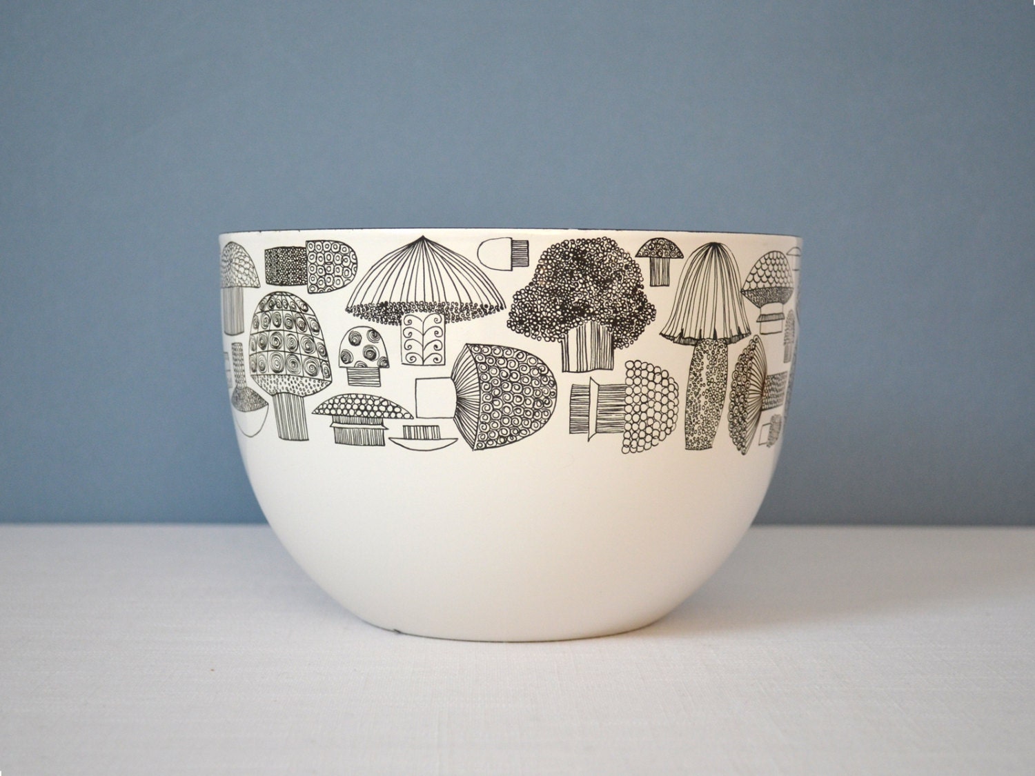 Vintage Kaj Franck Finel - Arabia Mushroom Enamel Bowl