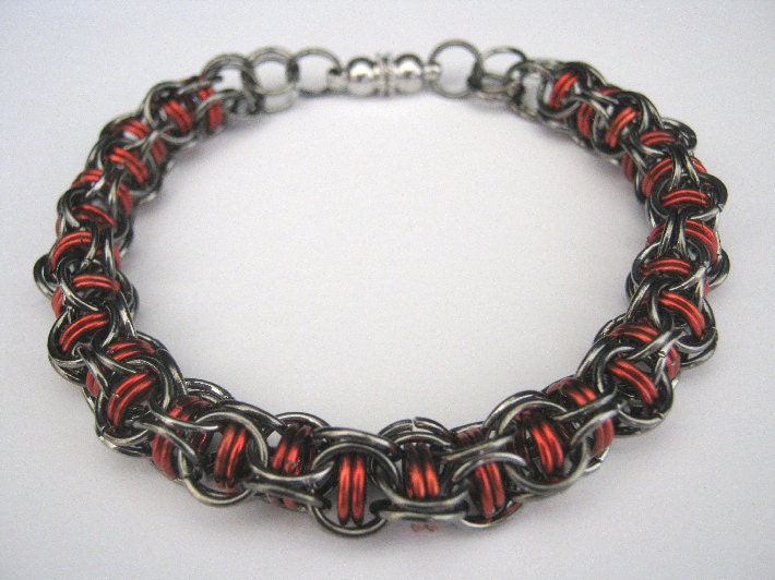 Merry Widow Chainmaille Bracelet