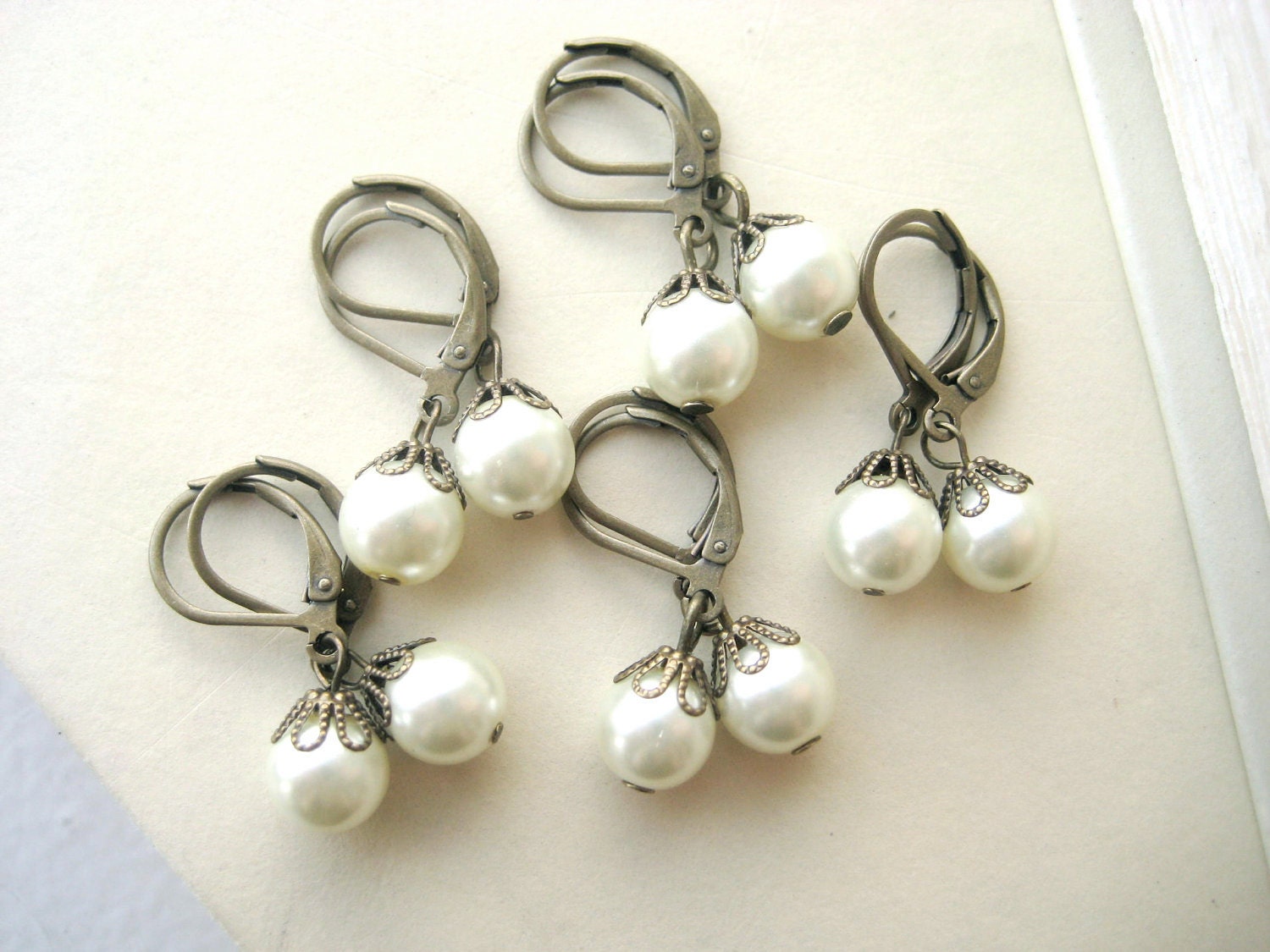 Bridesmaid Earrings - pearls, set of five, bridesmaid jewelry, bridesmaid gift, white or ivory