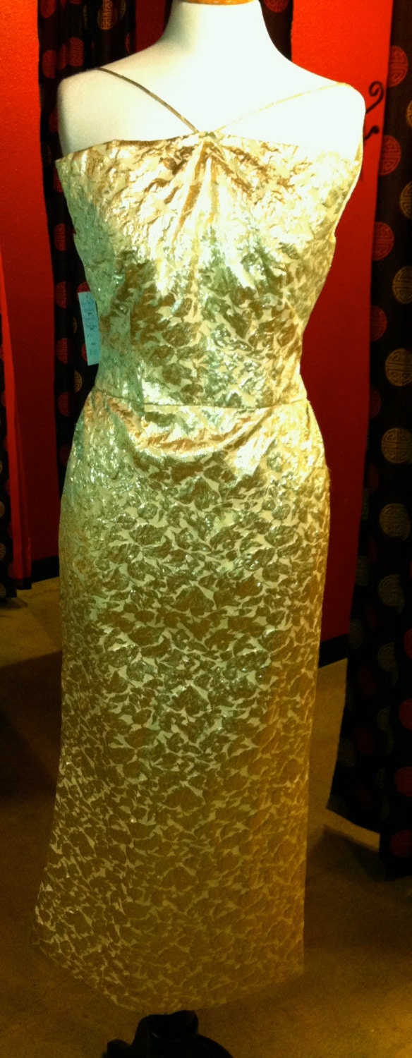 50s Bombshell Dress wiggle VLV Gold Brocade