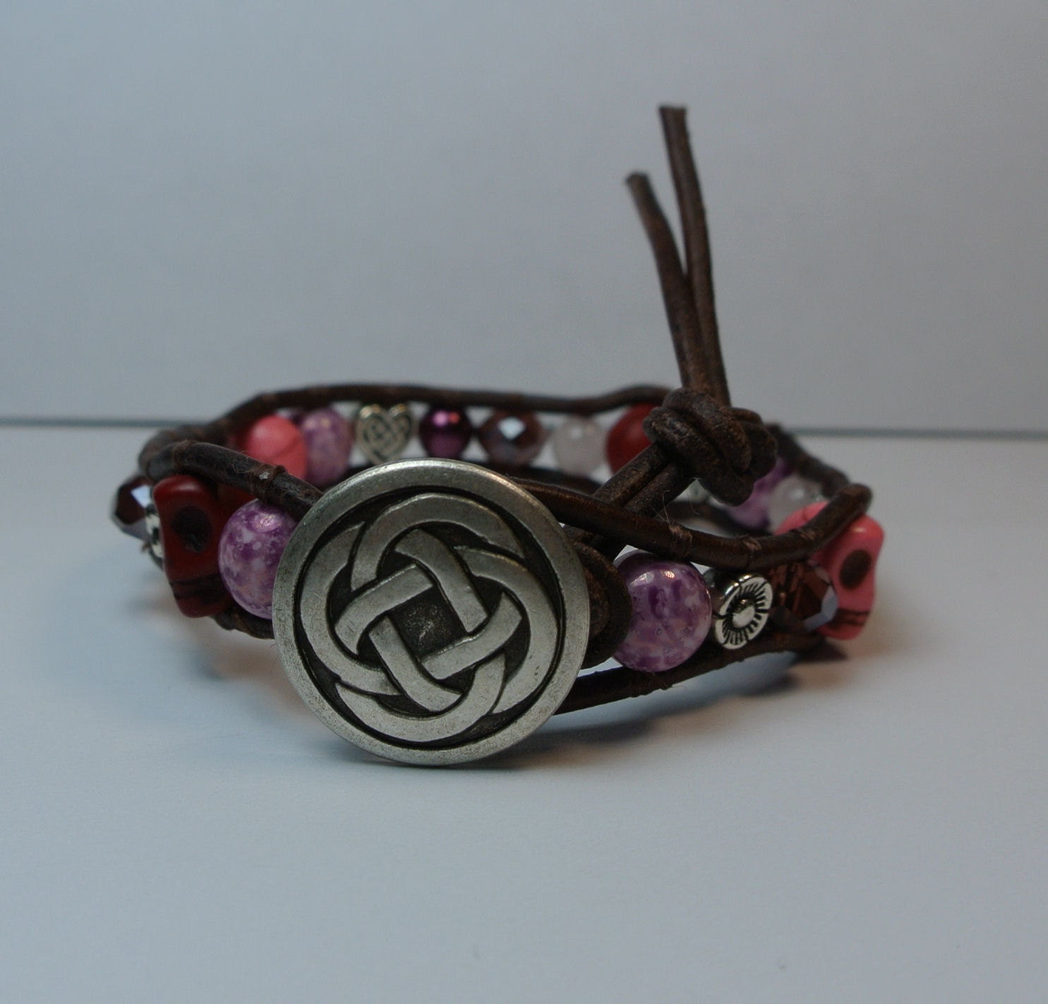 Multi Pink Skull, Glass & Pearl  "Boho Chic" beaded bracelet