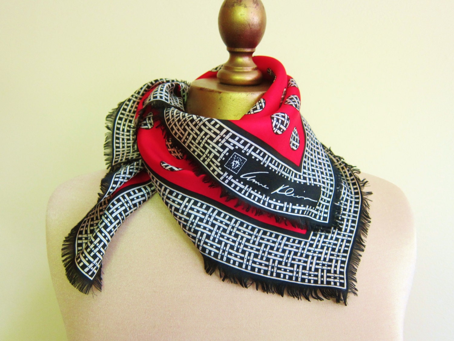 Anne Klein  SILK scarf RED and black SQUARE