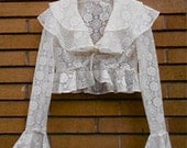 Vintage 1970s White Lace Long Sleeve Crop Top with Ruffles size Medium