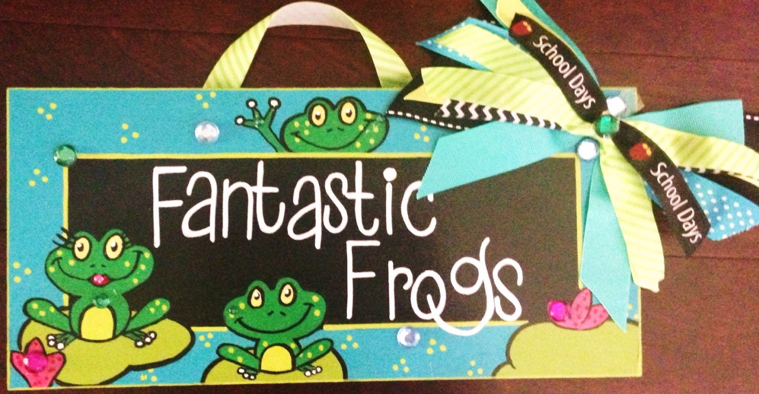 Personalized Teacher Name Sign FROGS