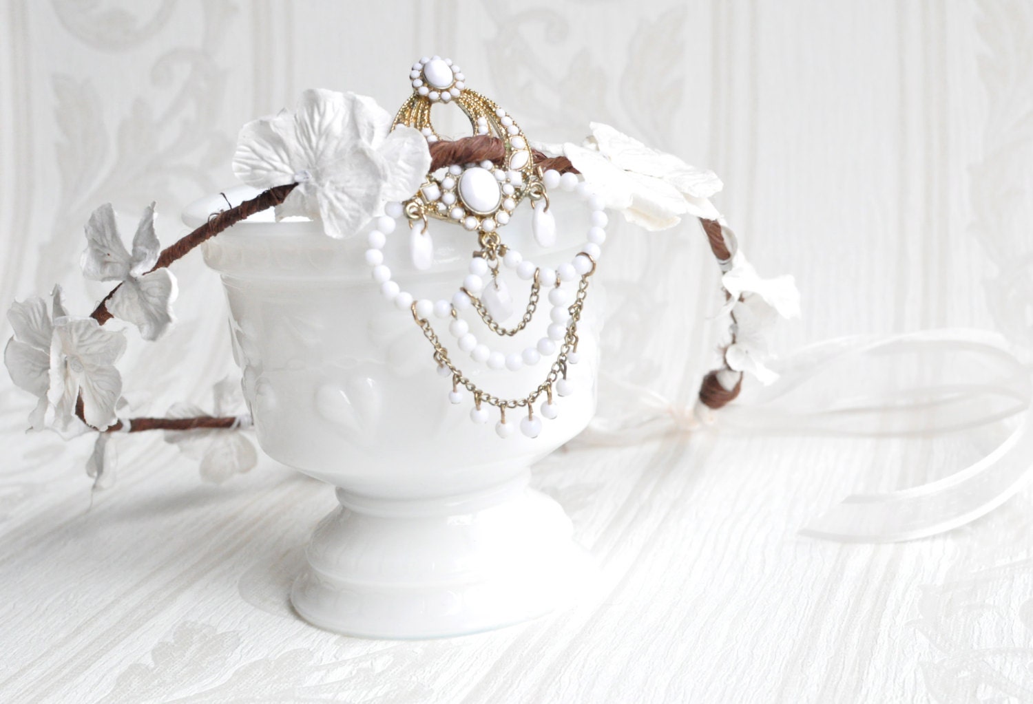 White BOHO Halo, White Floral Crown, white hydrangea floral crown, Gold and white floral crown, BOHO chic