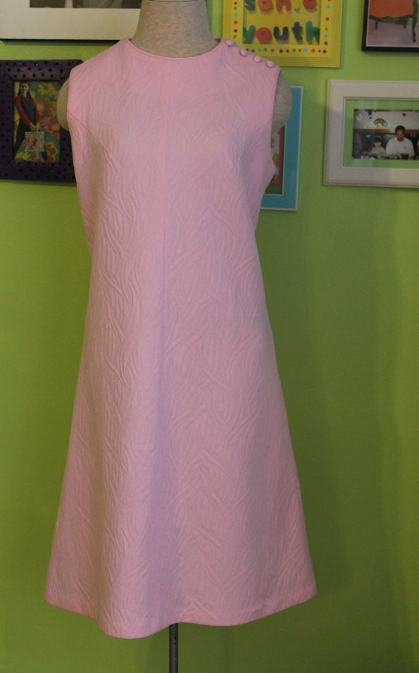 1960's Pastel Pink Shift Dress