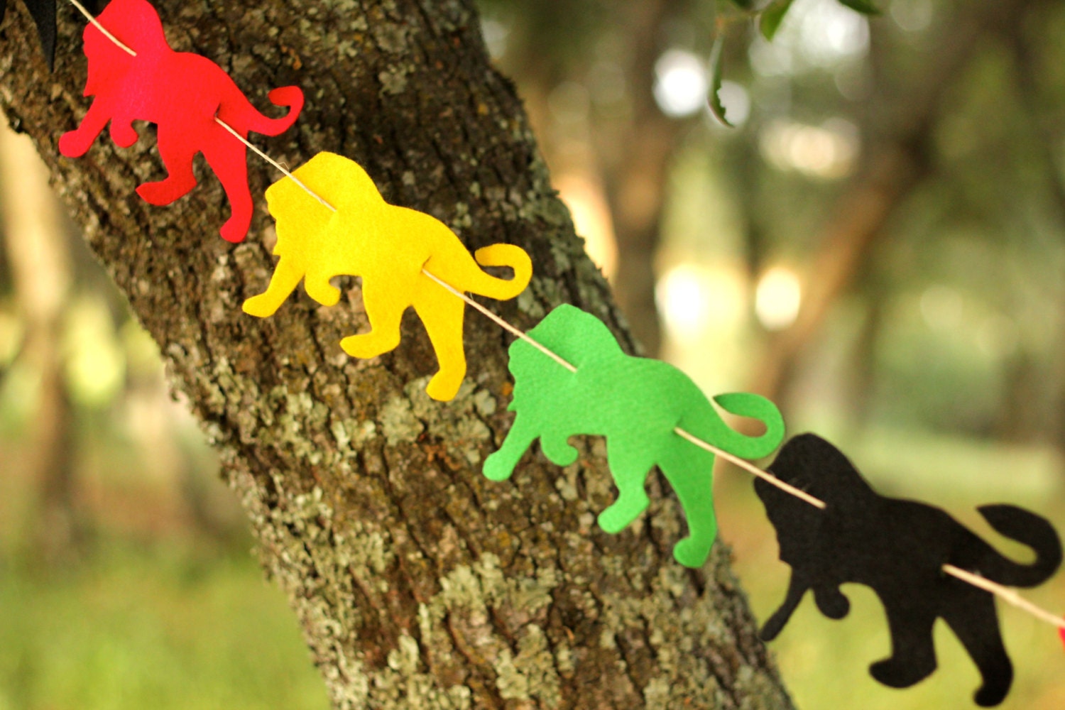 Red, Yellow, Green and Black Rasta Reggae Lions Felt Garland