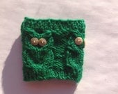 Green Owl Cup Cozy: Reuseable, Hand Knit Sleeve for Hot Beverages