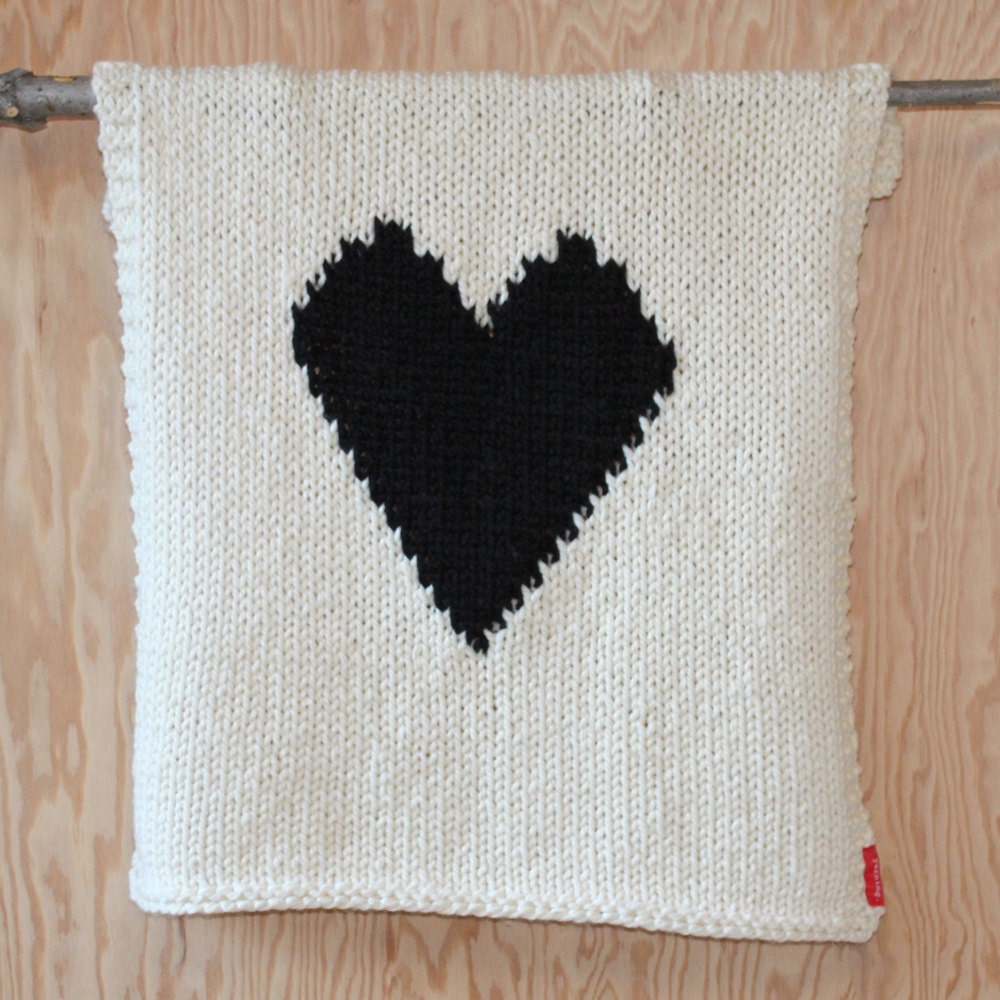Knitted Heart Baby or Lap/Throw Blanket