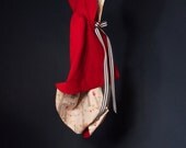 Kid's hooded reversible Red 'Adventure Cape'