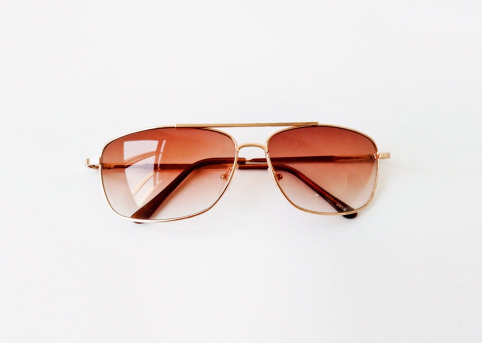 VTG 1980's Rocker Ombre Brown Lens in Gold frame square Aviator Sunglasses - Eyewear - party beach - eyeglasses - Hang over
