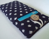 iPhone 5 sleeve / iPhone 5 pouch / iPhone 5 cover with pocket & button - Japanese polka dots indigo cotton
