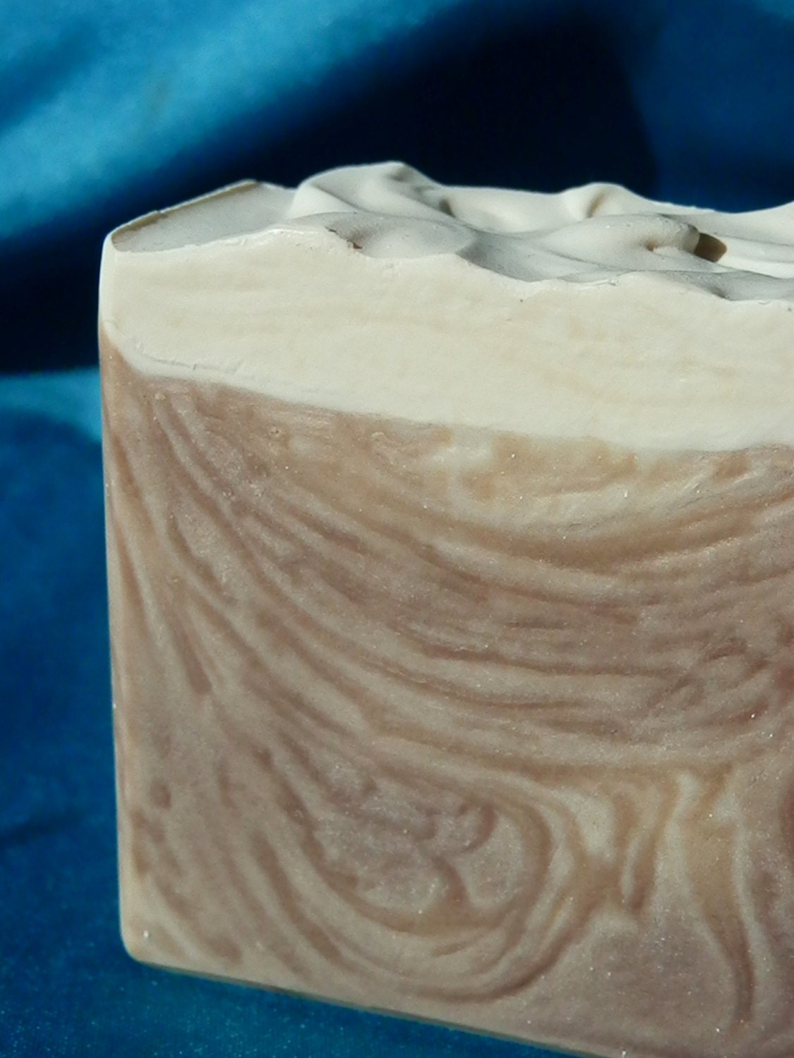 Cold process soap- Root beer- Vanilla- coconut milk- cocoa butter- shea butter- Vegan-