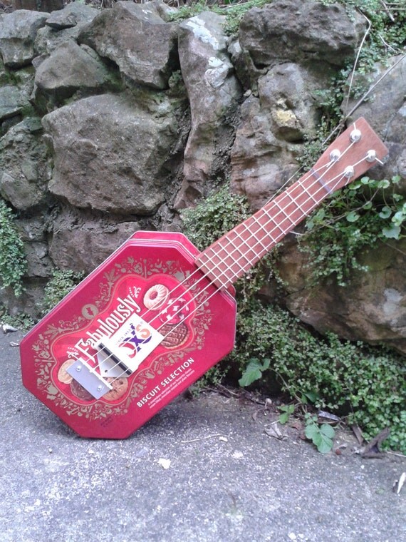 Handmade 'Fabulously Fox's biscuits' Tinkulele