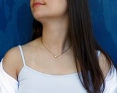 Single gold dot necklace