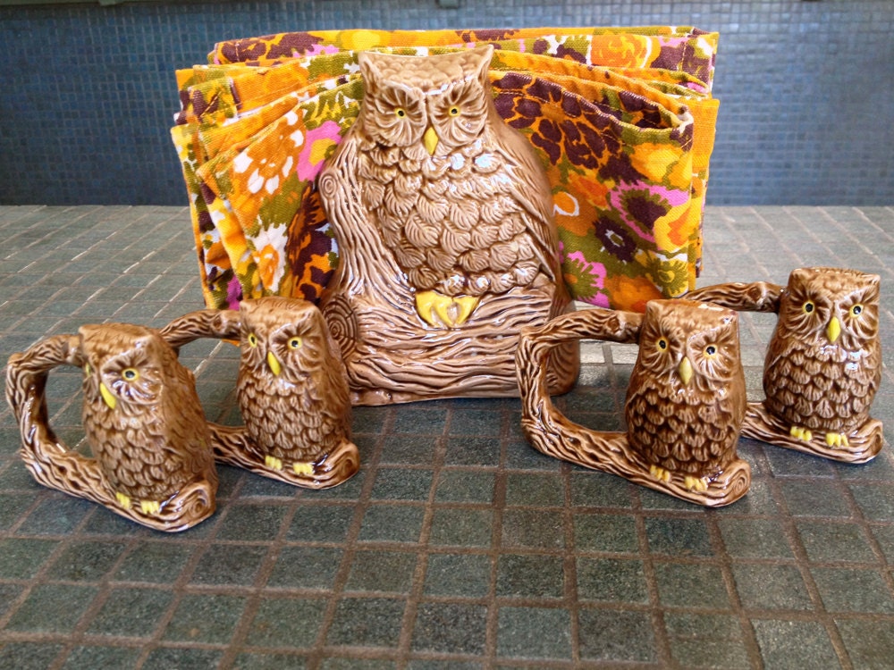 OWL 1970s 70s Kitchen Vintage Napkins Rings Holder BONUS 6 Orange Enamel Rings Brady Bunch Dining Room Decor Mod Flower Complete Ceramic Set