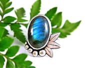 Labradorite Ring Sterling Silver Wild Berries Cocktail Size 7 3/4 Silversmithed Metalsmithed