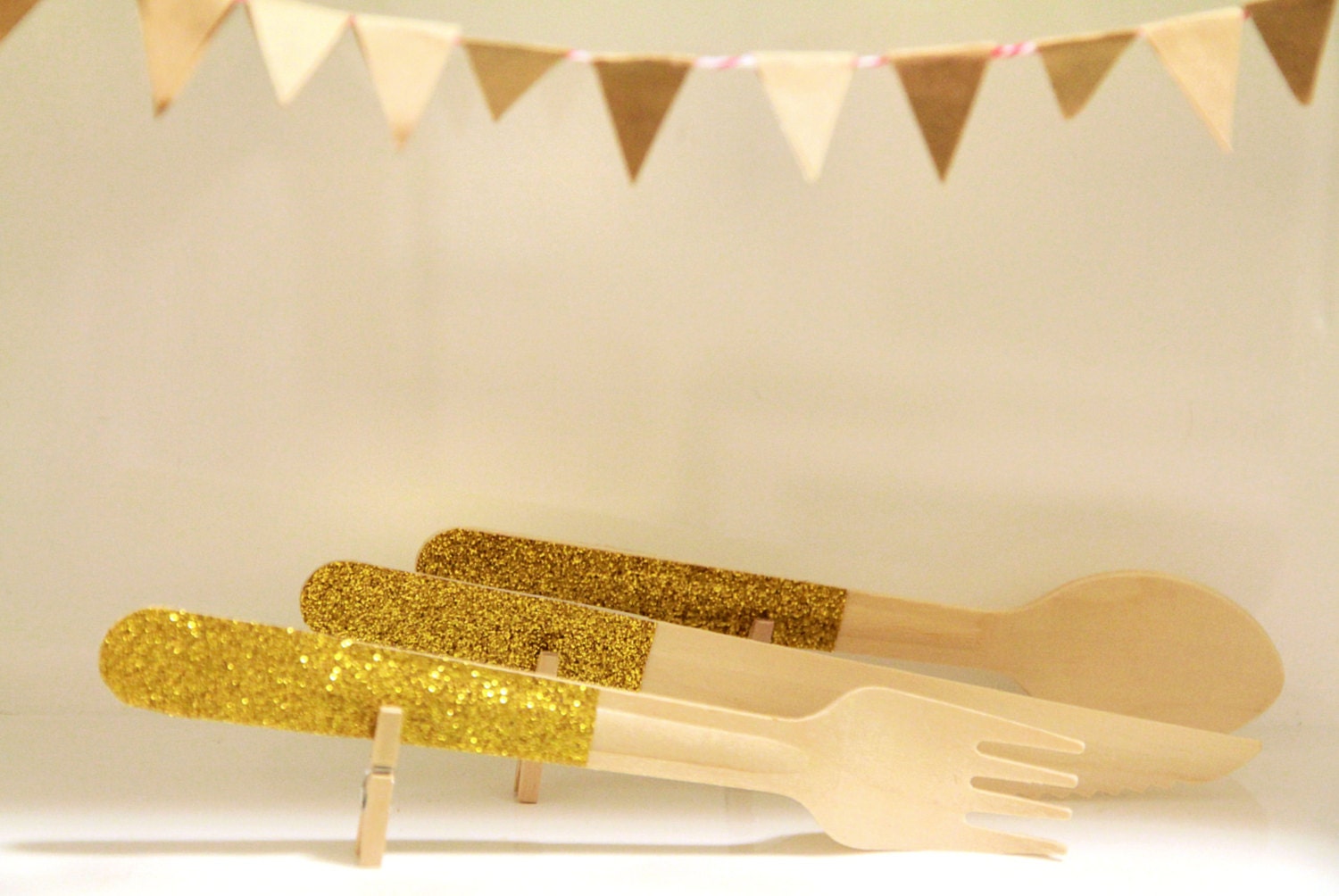 Clothed Cutlery in Glittering Gold - Disposable Washi-Patterned Wooden Forks, Spoons or Knives (A Dozen)