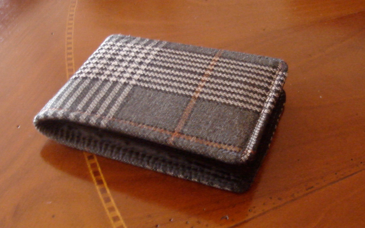 Men's wallet Grey plaid houndstooth mens - merino wool bifold - 7 pocket billfold - water resistant lining