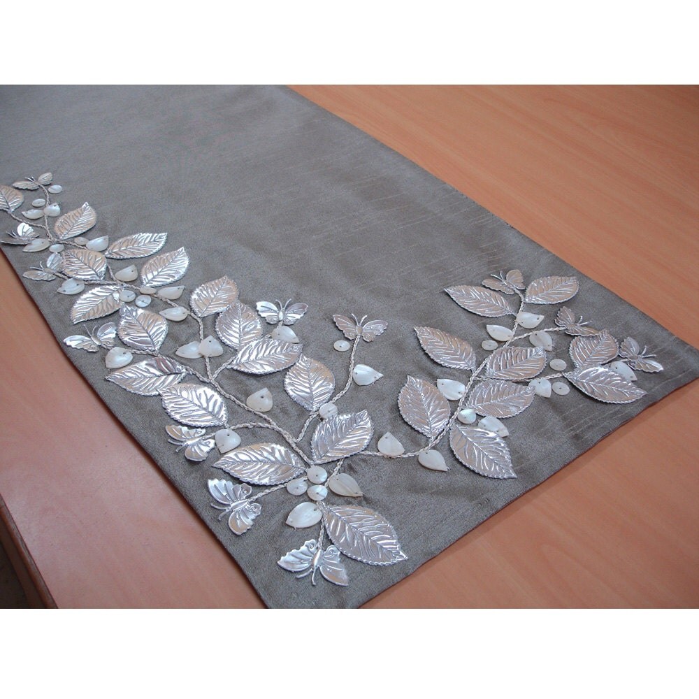 Popular items for table linens on Etsy